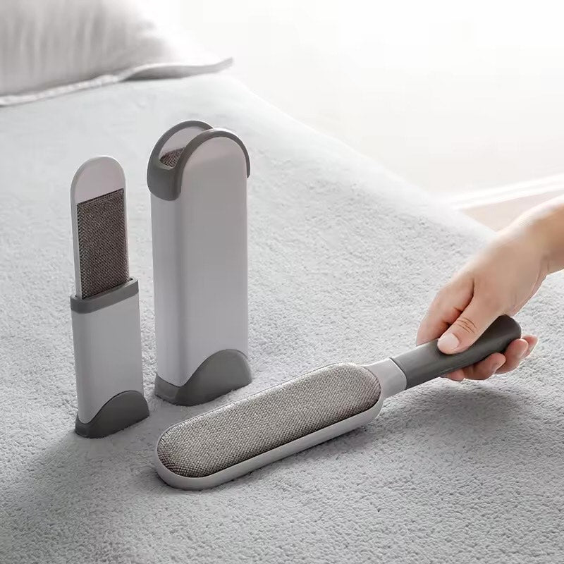 Brosse anti-peluches / anti-poils pour vêtements et canapés